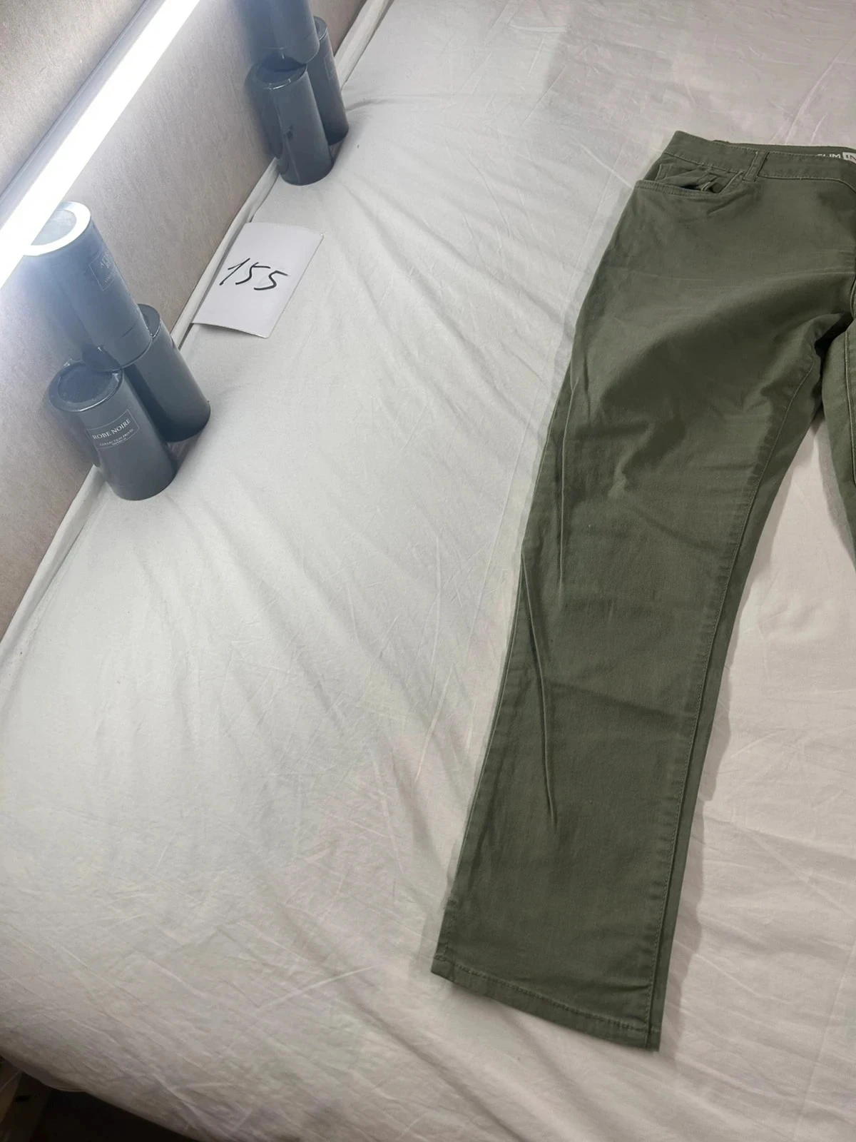 Khaki green slim fit jeans by In Extenso – photo 3